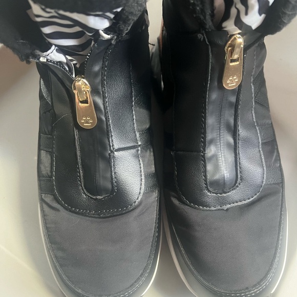 Cougar Sneakers Boot - Picture 6 of 8